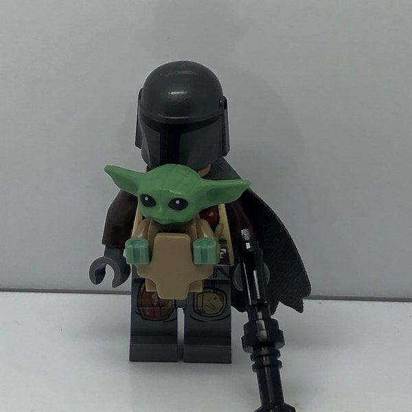 Lego el niño minifigura Mandalorian & bebé Yoda 75292 con tattered Cape Free US Shipping