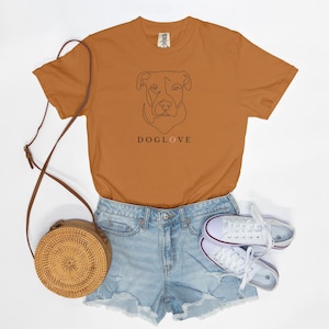 Mutt Mama T-Shirt for Dog Moms
