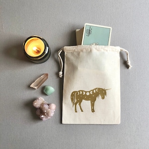 Pochette à cordon licorne cosmique pour cartes de tarot, cristaux et objets magiques