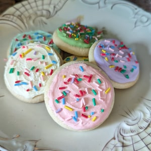 Fake bake/ How to make Easter cookies using Bohs foam Clay (review) 