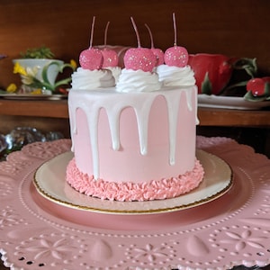 Fake cake/faux cake/artificial cake/fake food/artificial food/prop cake/photo props/fake bake/drip cake/mini cake/pink cake/pink cherries