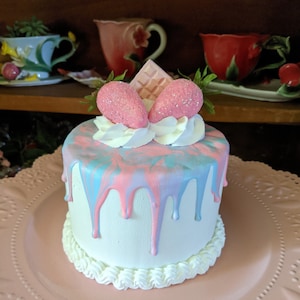 Faux cake/fake cake/artificial cake/fake food/artificial food/fake bake/prop cake/cake for display/drip cake/marble cake/pink strawberries