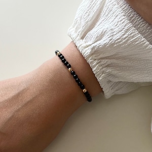 Gold and Onyx Stretch Bracelet
