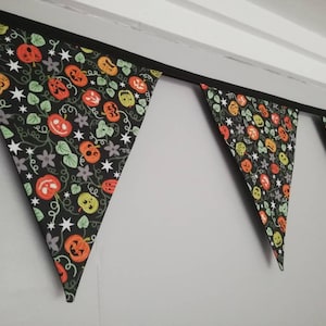 Pumpkins fabric bunting, glow in the dark detail, Halloween decoration.