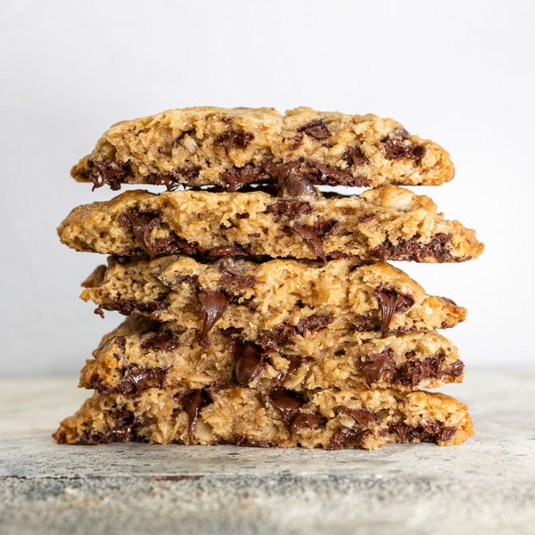 Oatmeal Chocolate Chip Cookies, Gourmet Oatmeal Cookies Box, Baked Goods Gift, Cookie Gift Basket, Big Cookies Dozen, Fresh Baked Cookies