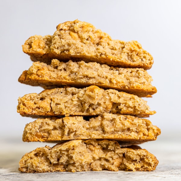 Oatmeal Butterscotch Chip Cookies, Gift for Food Lovers, Gourmet Cookie Lover Gift, Cookies By The Dozen, Large Oatmeal Cookies for Birthday