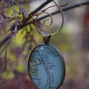 Customizable Ornament