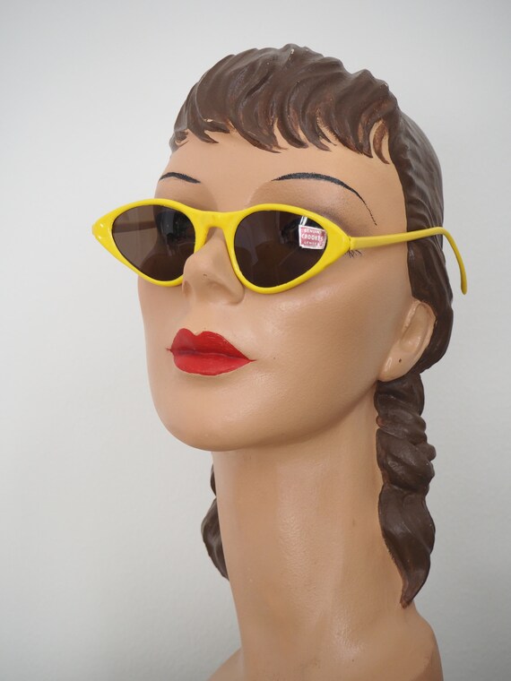 Deadstock 1940s Yellow Sunglasses | Cat Eye Sunni… - image 5