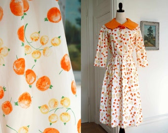 Dreamy Garden Cotton Dress | 1950s to 1960s | Floral Appliqué | Dressed Buttons + Big Collar | Currant & Rose Hip Print | About XS