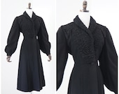 Dramatic Bishop Sleeve 1940s Coat New Look Fit Flare Silhouette Astrakhan Fur Trimming 30.7 quot Waist