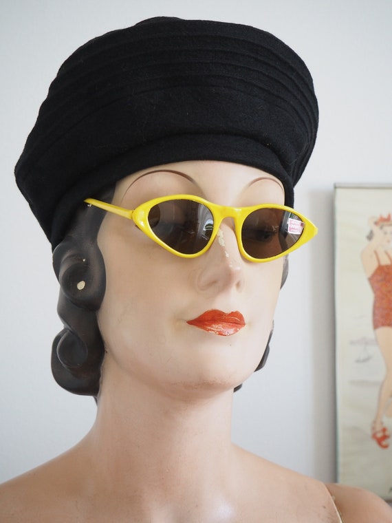 Deadstock 1940s Yellow Sunglasses | Cat Eye Sunni… - image 2