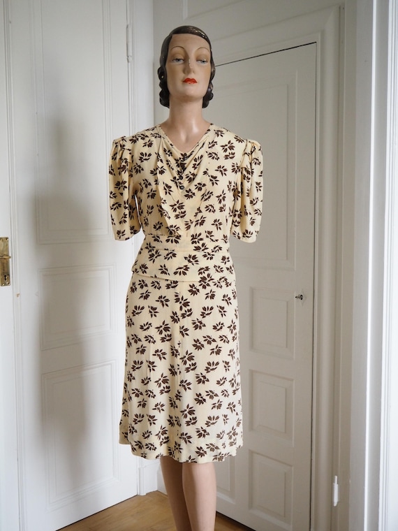 brown and cream floral dress brown floral midi dress CREAM AND DARK BROWN FLORAL MIDI DRESS