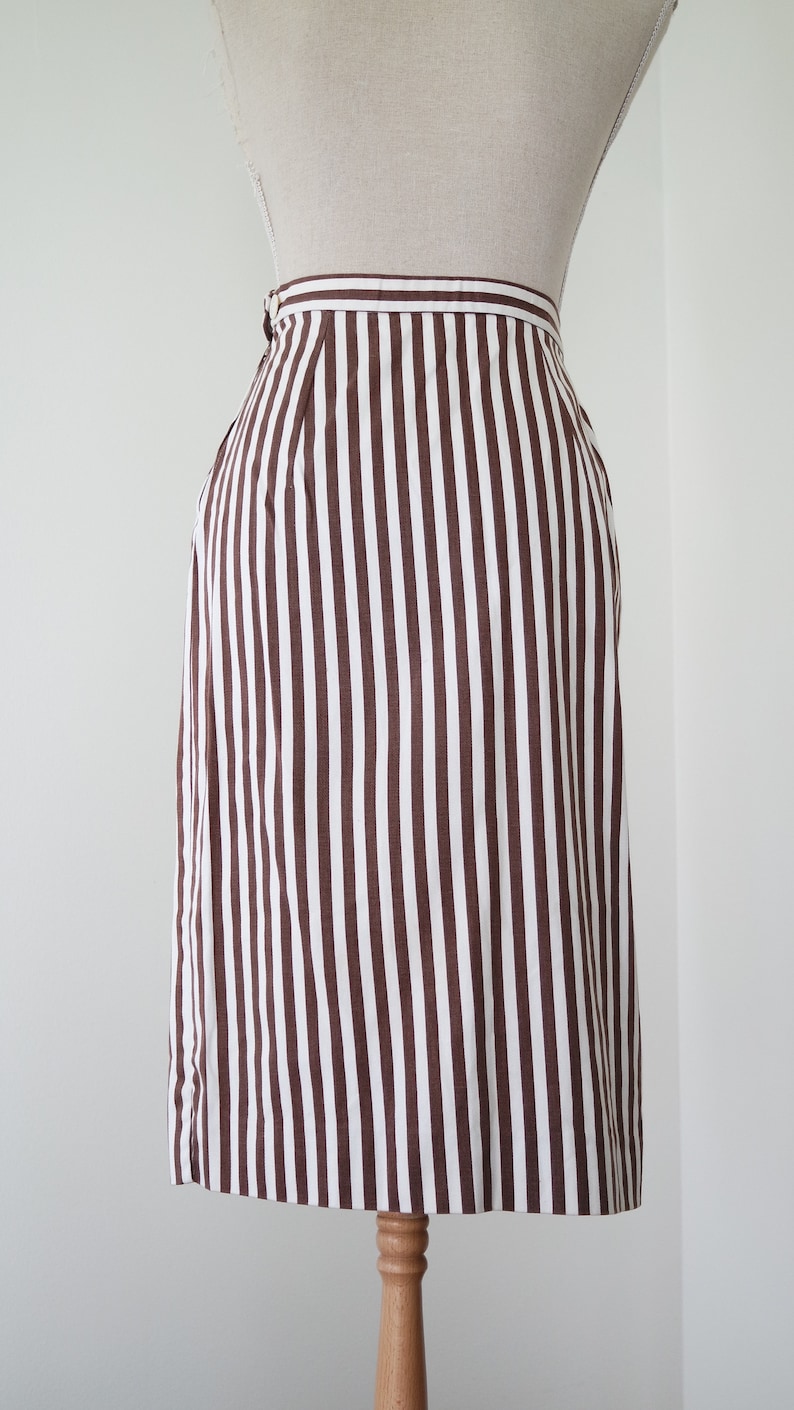 Blouse and Skirt Set |\u00a0Heavy cotton White and Brown 1940s Striped Suit Excellent Condition XSS
