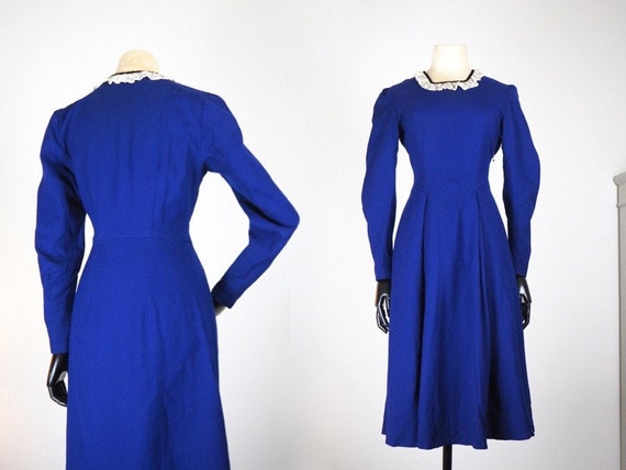 Winter Late 1930s Dark Blue Wool Day Dress | Lace