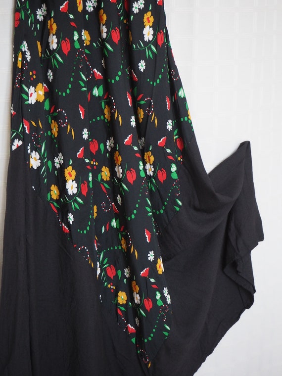 Dark Floral Bias Cut Gown | Butterfly Sleeves | 1… - image 10