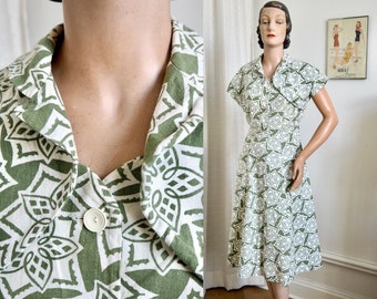 Linen Novelty Print Dress Set | Summer Vacation Suit | Soft Green & White Pattern | Waist 30.7"
