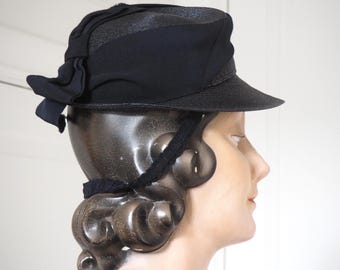 Vintage 30s Tilt Hat 1930s Retro Birds Avante Garde Film Noir Femme Fatale Vintage 30s Tilt Hat 1930s Retro Birds Avante Garde Film  main image 2