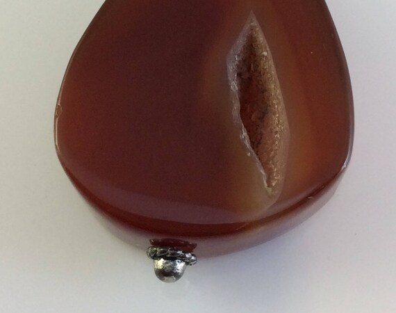 Polished Golden Brown Agate Pendant Necklace Vint… - image 2