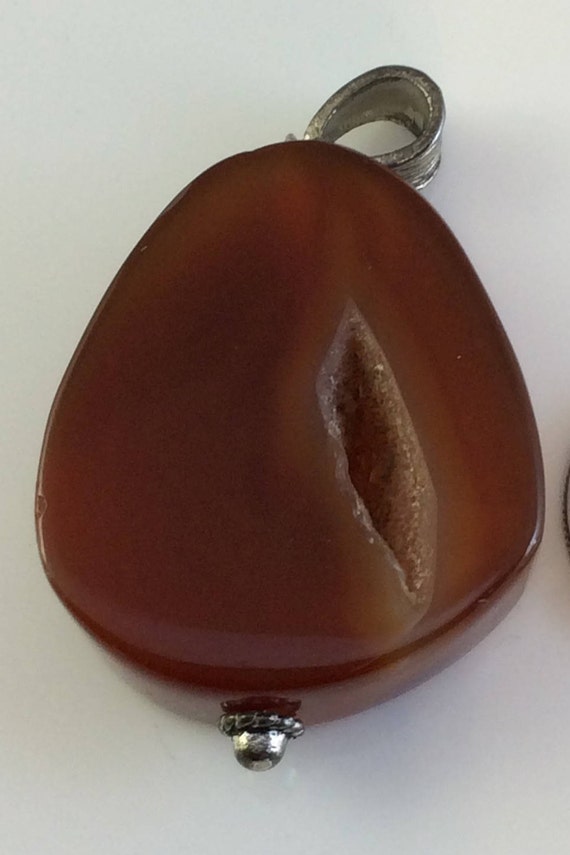Polished Golden Brown Agate Pendant Necklace Vint… - image 3