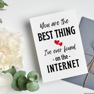 FONDCANYON Cornice Con Scritta Romantica - 'You Are The Best Thing I've Ever Found On The Internet' - In Legno, Per Foto 10x15cm, Regalo Coppie, Fidanzati, Anniversario - 6
