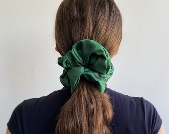 XXL Emerald Green Scrunchie, Oversized Scrunchie, Big Extralarge Giant XXL Scrunchie, Hair Ties Top Knots Hair Rubber Woman Gift Summer