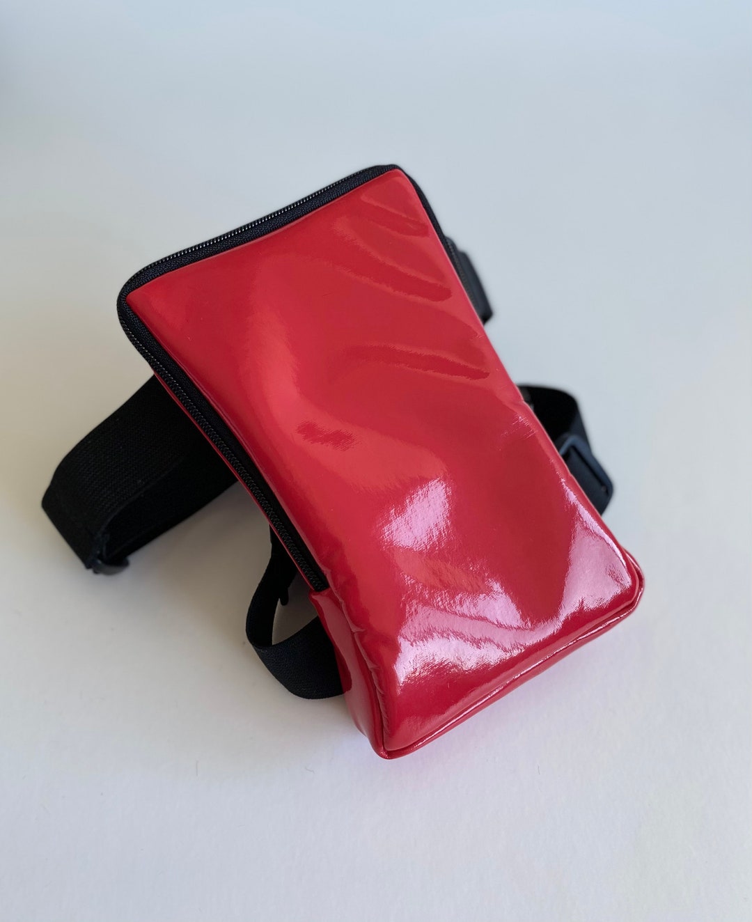Red Glossy Latex Leg Bag, Running Bag, Leg Purse Bike Ride, Leg Garter