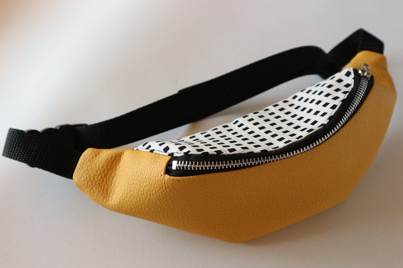 Traveller Bag Summer Gift Festival Perfect Gift For Her fashion girlfriend Hands Free Belt Bag Festival Bag kindle YELLOW FANNY PACK