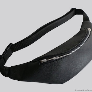 Black Waterproof Fanny Pack, Crossbody Bag, Hip Bag, Hands Free Belt Bag, Festival Bag, Traveler Bag, Festival, Teenager Bag, Unisex Bag