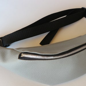 Gary Waterproof Fanny Pack, Hands Free Belt Bag, Festival Bag, Carnival Bag, Travel Bag, Unisex Gift, Waist Bag, Hip Bag, Shoulder Bag