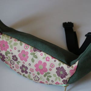 Green Floral Fanny Pack, Hands Free Belt Bag, Festival Bag, Travel Bag, Perfect Gift For Her, Minimalist Gift, Crossbody Bag, Chest Bag