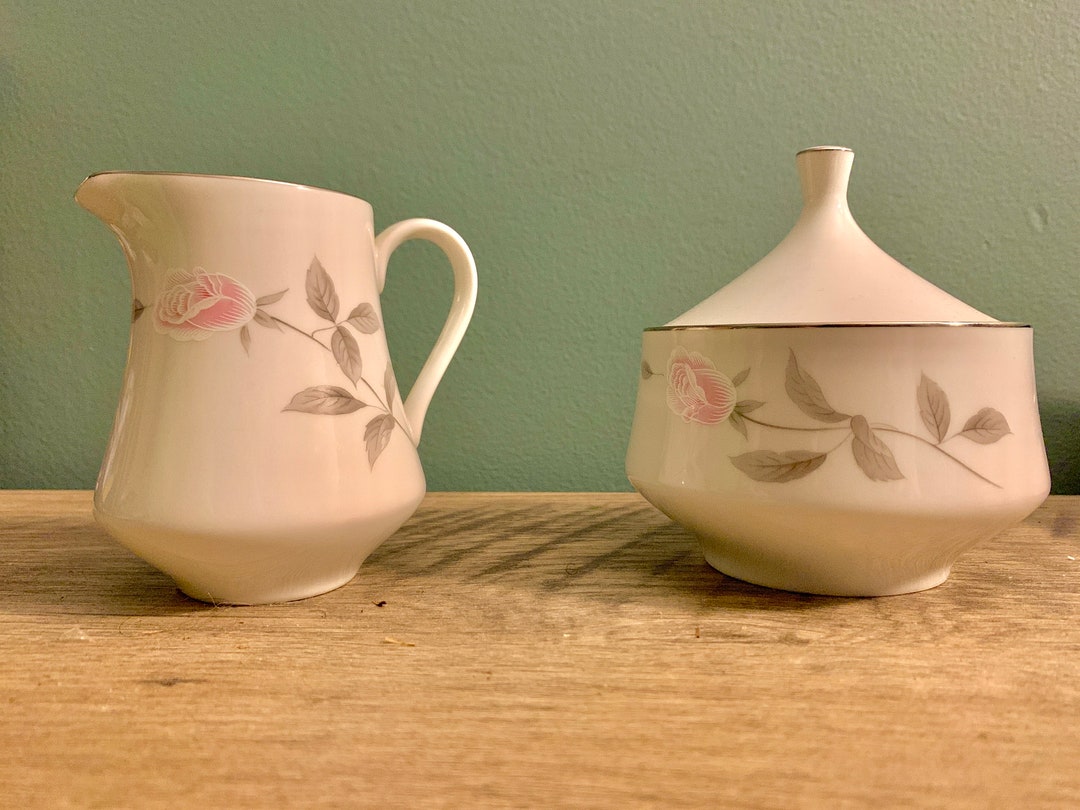 Vintage Oneida Coronation China platinum Rose Covered Sugar Bowl