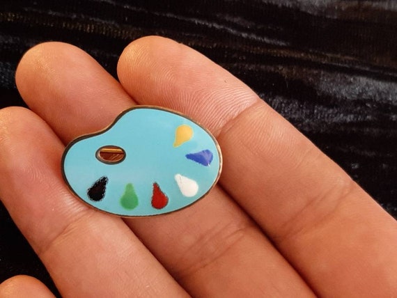 Adorable enamelled palette brooch from the late 1… - image 2