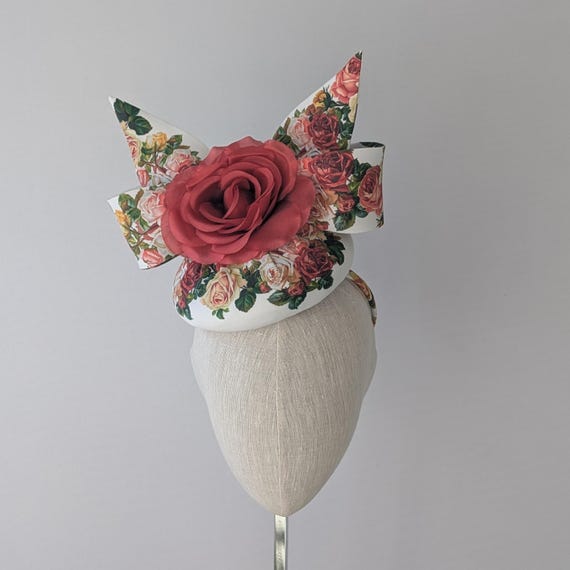 Red, Pink & White Roses