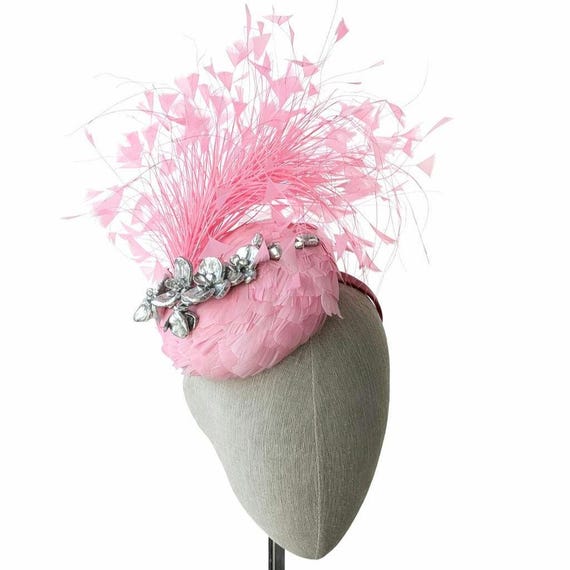 CLOUD - Pink feathers and silver orchid