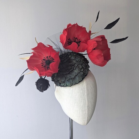 VERVE - Red poppies with Lady Amhurst feather percher