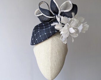 CUSTOMIZE THE COLOR Formal Hat with Bow. Sophisticated British Royal Ascot, Kentucky Derby Fascinator. Two tone Mother of the Bride Hat.