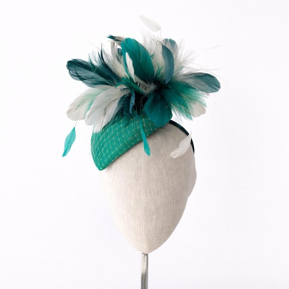 Emerald Feather Percher Teardrop
