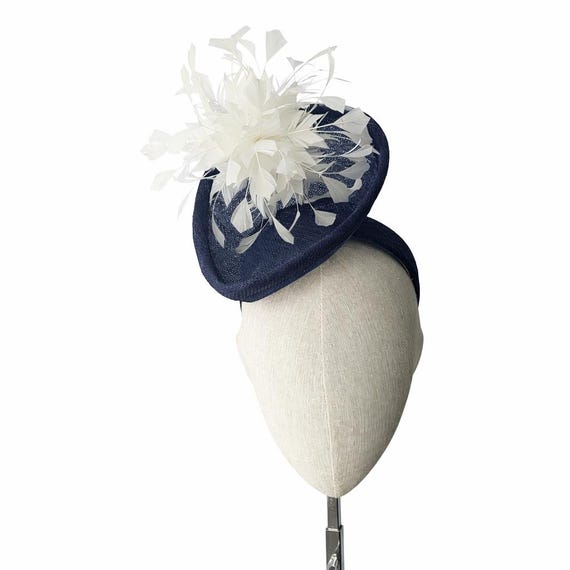 STARBURST - Navy and Ivory feather percher