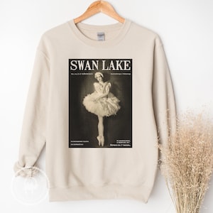 Chemise et sweat-shirt Le Lac des cygnes Cadeau de ballet du Lac des cygnes Sweat-shirt du Lac des cygnes Cadeau danseur Cadeau pour amateur de ballet romantique Musique classique Tchaïkovski image 1