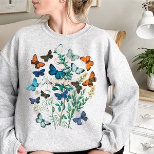 Sudadera de mariposa, regalo de mariposa vintage, sudadera de mariposa de flor retro, regalo al aire libre, regalo amante de la naturaleza, William Forsell Kirby