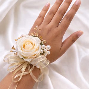 Corsage for wedding nikkah bridesmaid gift idea special occasion artificial flowers prom bracelet