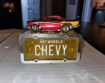 Hot Wheels! 1989 57 Chevy Park n Plates