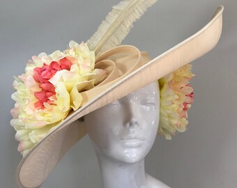 Herrin von Versaille - Hut Couture Hochzeit/Rassen/Mutter der Braut Designer Hut