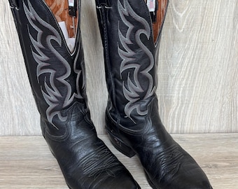 Botas vaqueras vintage Nocona de cuero negro, talla 9 - Hechas en EE. UU.