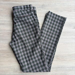 white gold blue black dress explained Men's Van Heusen Flex Slim-Fit Dress Pants, Size: 33X32, Blue