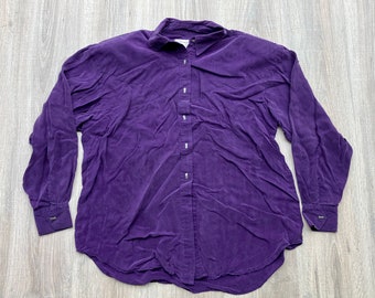 Med/Lrg - Vintage 90s Silky Purple Button Up Shirt