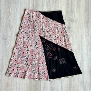 Small - Vintage 50s Floral / Western / Chain Stich / Pin-Up Skirt