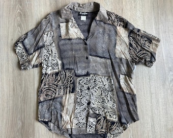 Vintage 90s Caribou Black/Beige Abstract Print Cropped Button Up Shirt - Small - 100% Rayon - Made in USA