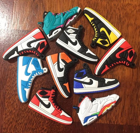 nike kicks