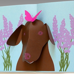 Modèle de carte pop-up 3D DIY Labrador avec lavande et papillon Fichiers SVG et PDF à télécharger instantanément